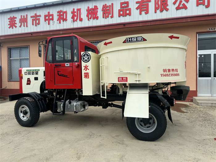 混凝土攪拌運輸車（四不像）
